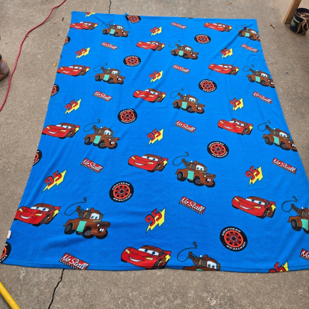 Disney Pixar Cars Lightning McQueen Mater Blue Fleece Throw Blanket 89x68